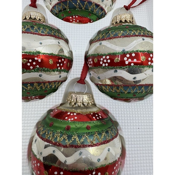 Sparkling Creations Green Red Christmas Ball Ornaments- With Box - Picture 4 of 5